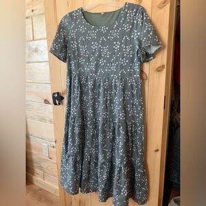 Green Midi Dress size Medium